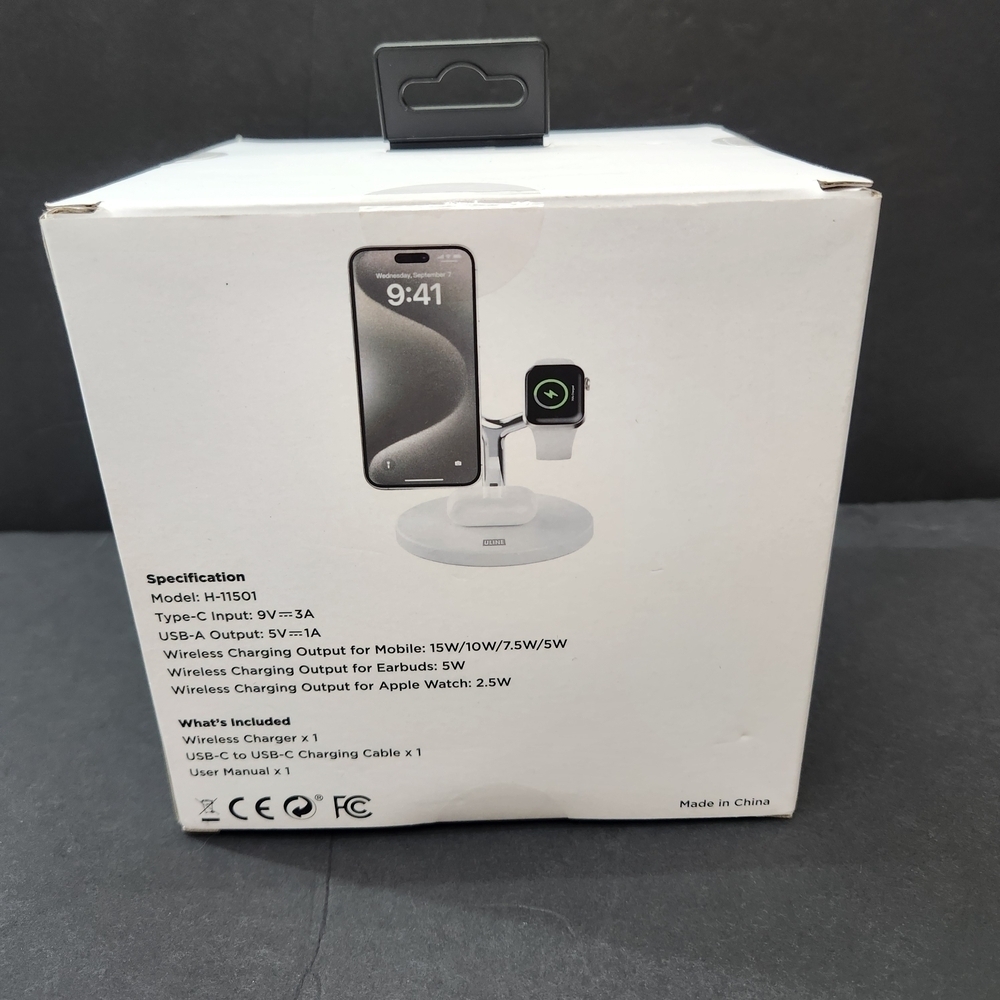 Q12 - 3-in-1 Wireless Charger - Sleek White Design Model H-11501